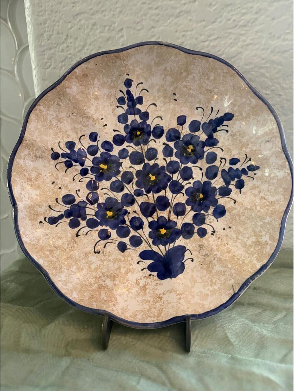 Deruta Italy Bowl Flowers Floral 9.5” Rare Shape Hand Painted